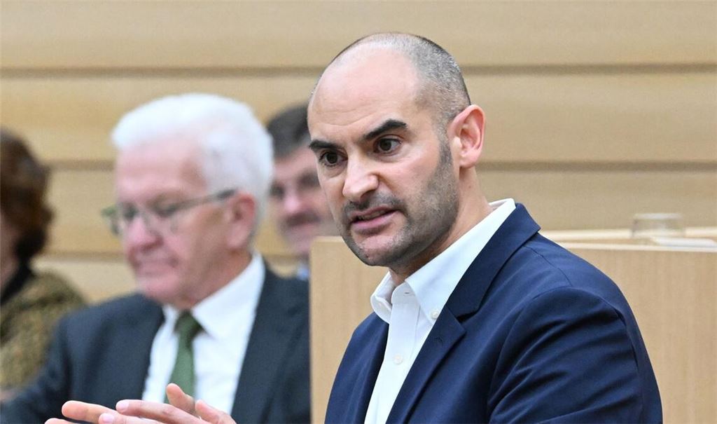 Ministerpräsident Winfried Kretschmann und Finanzminister Danyal Bayaz