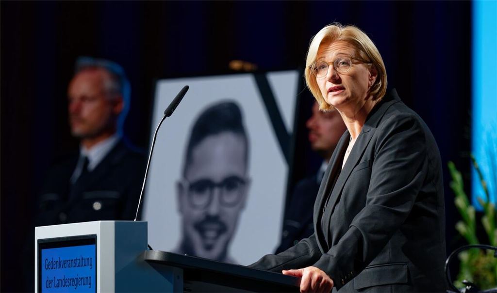Ministerpräsidentin Anke Rehlinger. Zur Gedenkfeier waren laut Innenministerium rund 1.500 Menschen gekommen.