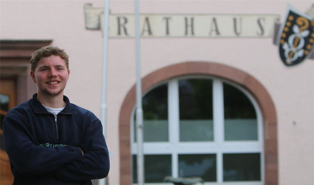 Mit 1467 Stimmen hat Nico Gunzelmann, der außerdem Public Management studiert, den Einzug in den Wiernsheimer Gemeinderat geschafft. Foto: Deeg