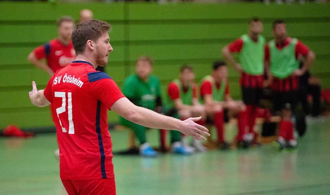 Mit 4:0 schlagen die Sportfreunde Mühlacker den TSV Ötisheim - fürs Halbfinale r...