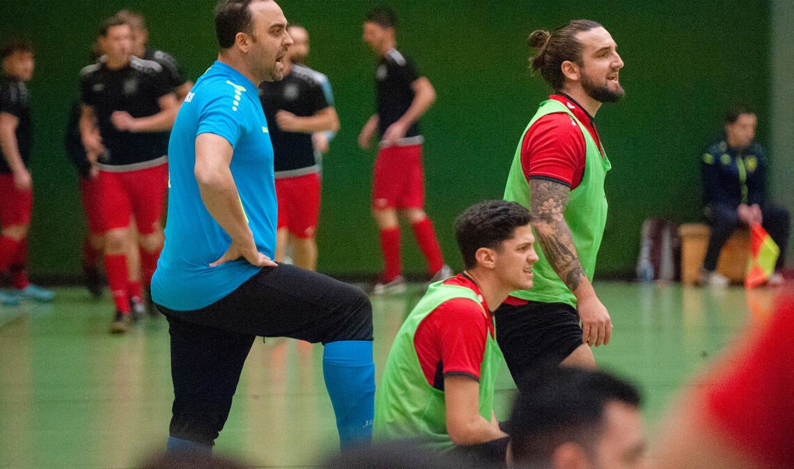 Mit 4:0 schlagen die Sportfreunde Mühlacker den TSV Ötisheim - fürs Halbfinale r...