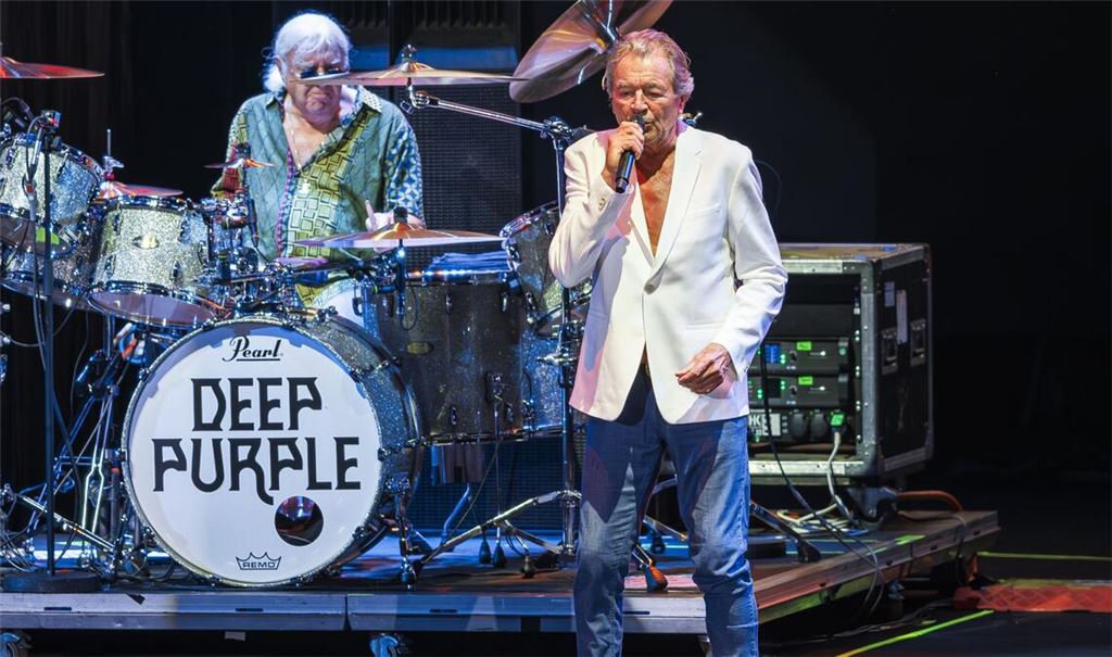 Mit Deep Purple steht Sänger Ian Gillan (mit Schlagzeuger Ian Paice) immer noch regelmäßig auf der Bühne. (Archivfoto)