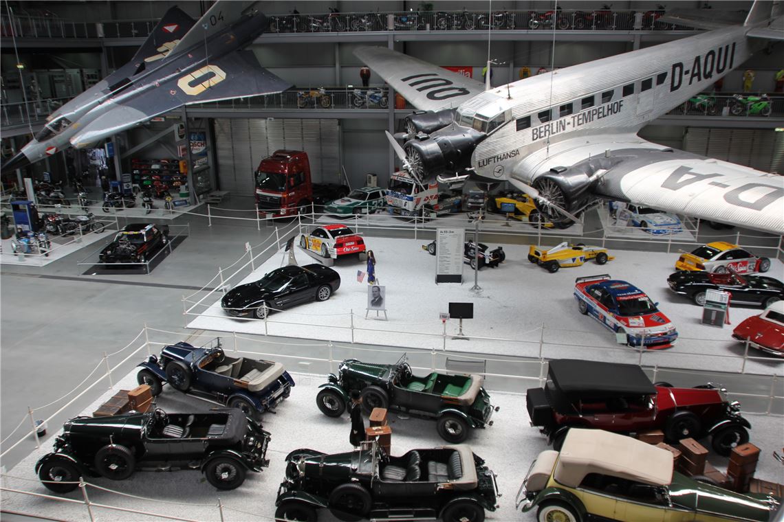 Mit Feuerwehrkommandant Ralph Keipp an seinem liebsten Ausflugsziel: Technik-Museum Speyer.