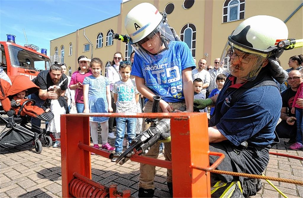 Feuerwehr zu Gast bei der muslimischen Gemeinde