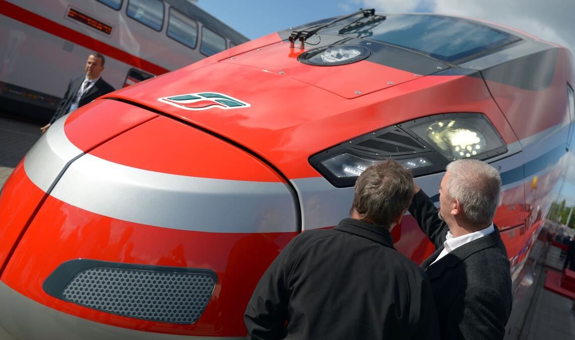 Mit dem „Frecciarossa“  (Roter Pfeil) will Trenitalia der Deutschen Bahn im Fernverkehr Paroli bieten.