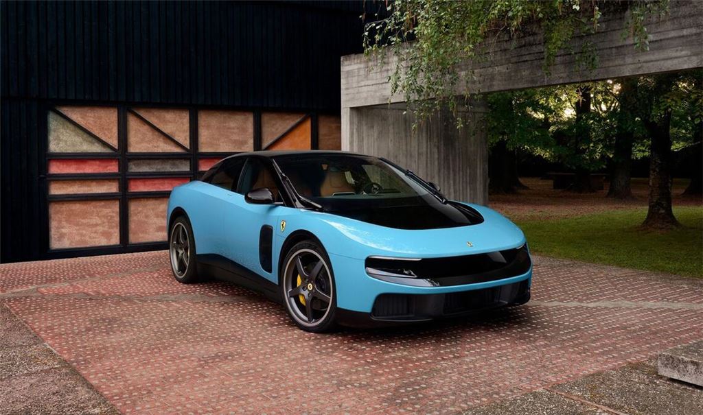 Mit dem Luce präsentierte Ferrari sein erstes rein elektrisches Modell – in den Sozialen Netzwerken gab es Spott und Häme für den Wagen.