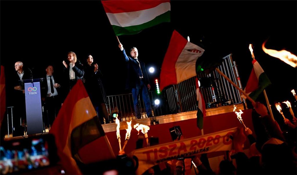 Mit dem Wahlsieg seiner Tisza-Partei beendet Peter Magyar die Ära des Langzeit-Herrschers Viktor Orban.