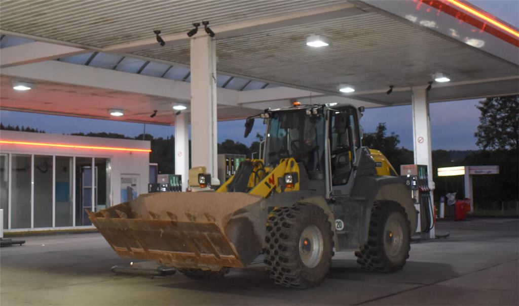 Mit diesem auffälligen Gefährt soll der Täter zur Tankstelle gefahren sein. Foto: Myroshnichenko