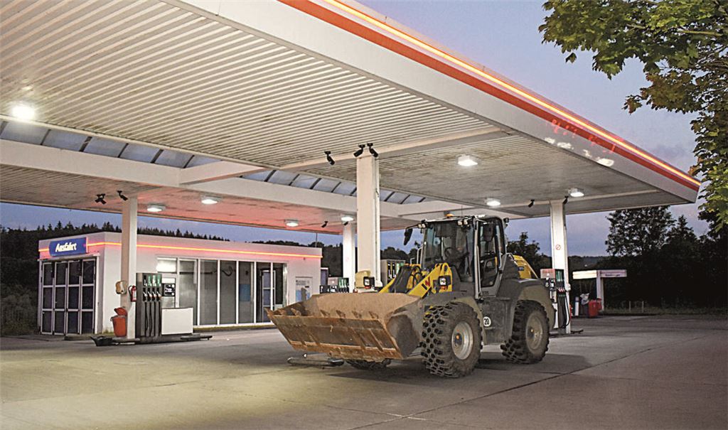 Mit diesem nicht gerade unauffälligen Fahrzeug soll der Räuber an der Tankstelle aufgekreuzt sein. Foto: Archiv