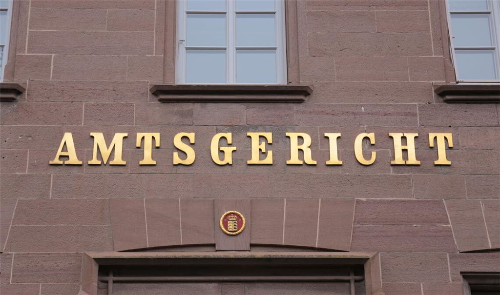 Mit einem Betrug bei der Abrechnung von Pflegeleistungen befasst sich das Amtsgericht Maulbronn. Schaden für die AOK: 12000 Euro. Symbolfoto: Archiv