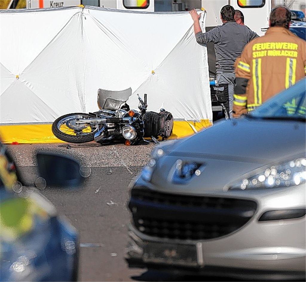 Unfall fordert Schwerverletzten