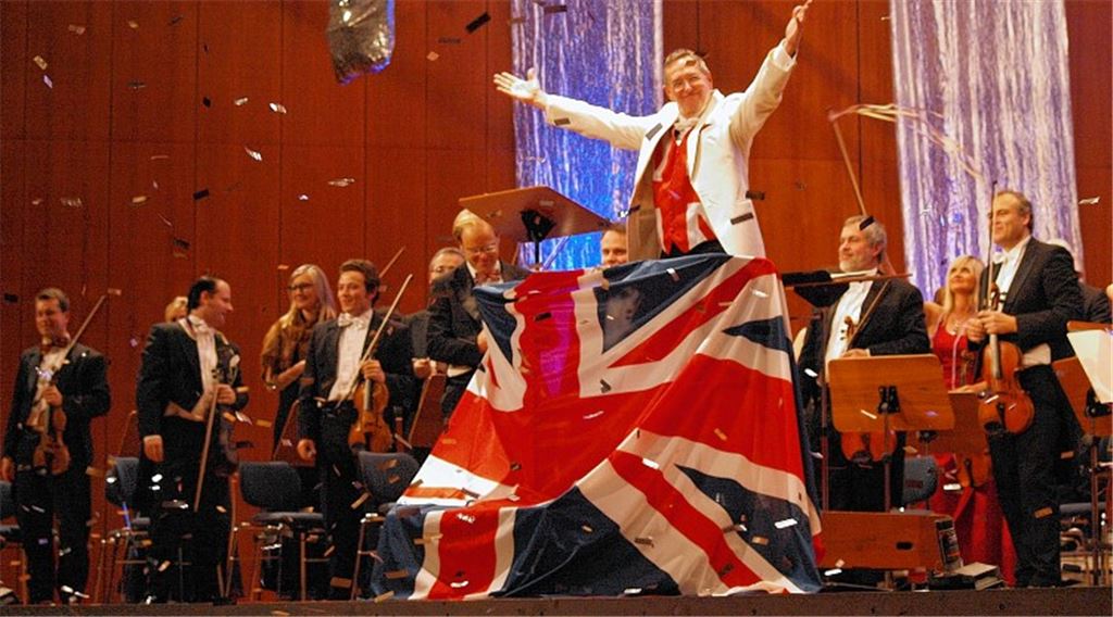 Mit einem musikalischen Ausflug nach England bestritt das Südwestdeutsche Kammerorchester Pforzheim den zweiten Konzertteil.