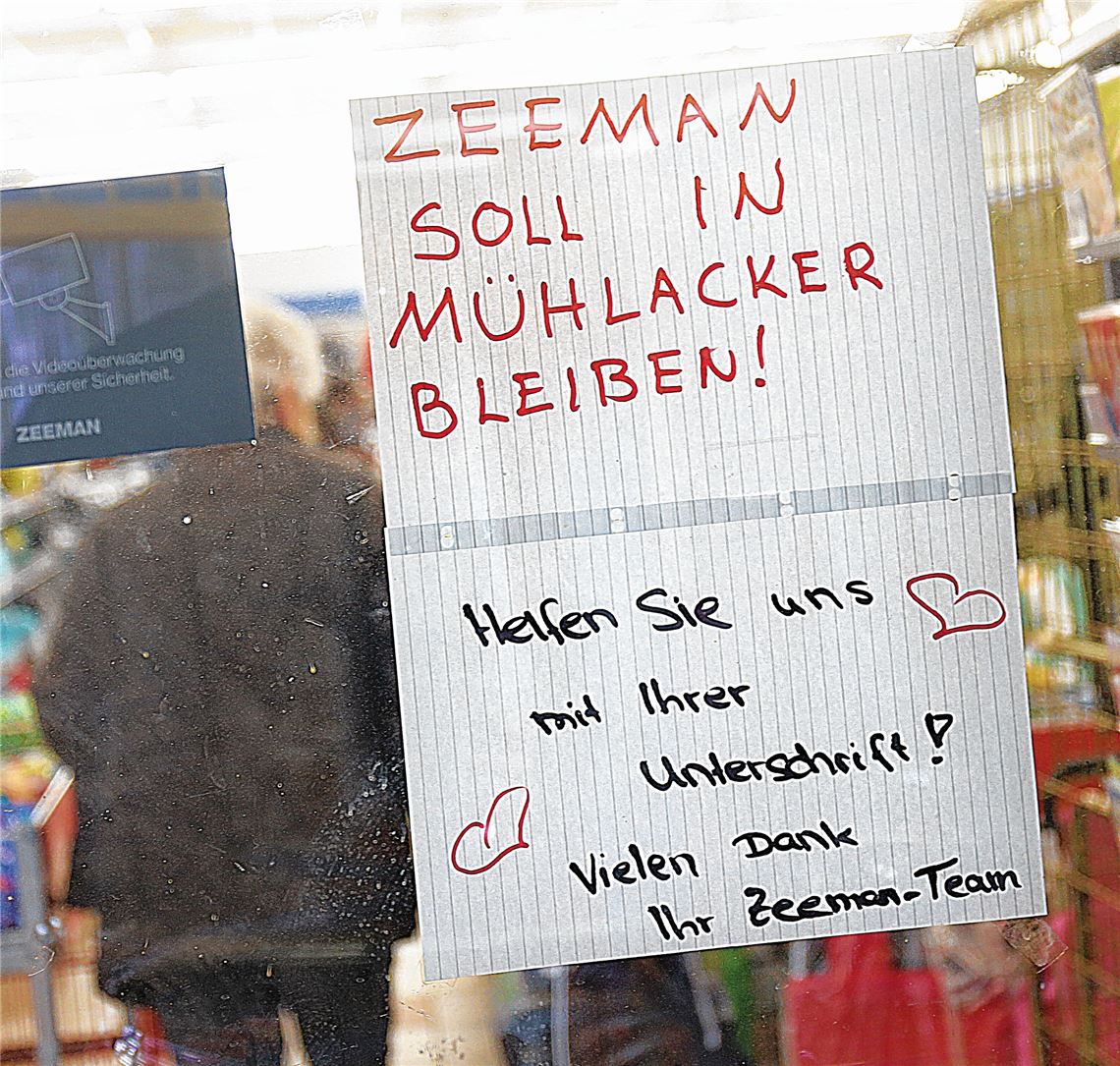 Mit einer Unterschriftensammlung kämpft das Team um eine Filiale in Mühlacker.Archiv