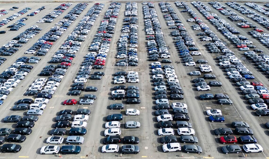 Mit seinen Äußerungen verunsichert US-Präsident Trump Autobauer wie Volkswagen. (Archivbild)