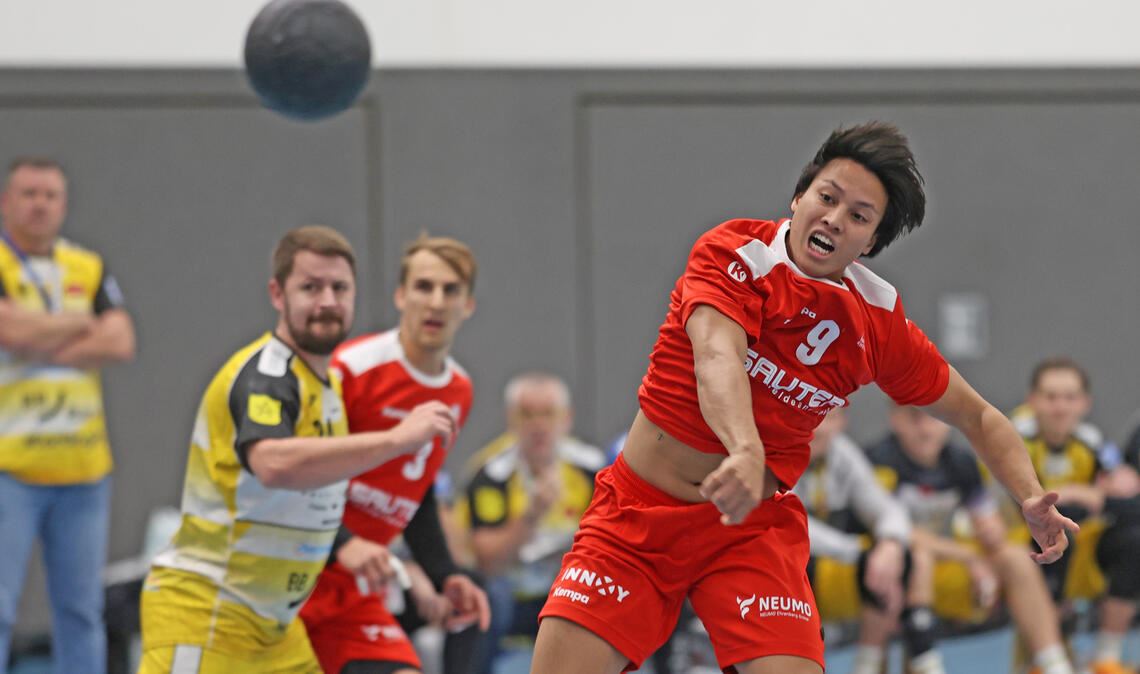 Mit zehn Treffern ist Sakda Choetchim der Spieler des Spiels beim Knittlinger Heimsieg über Knielingen.