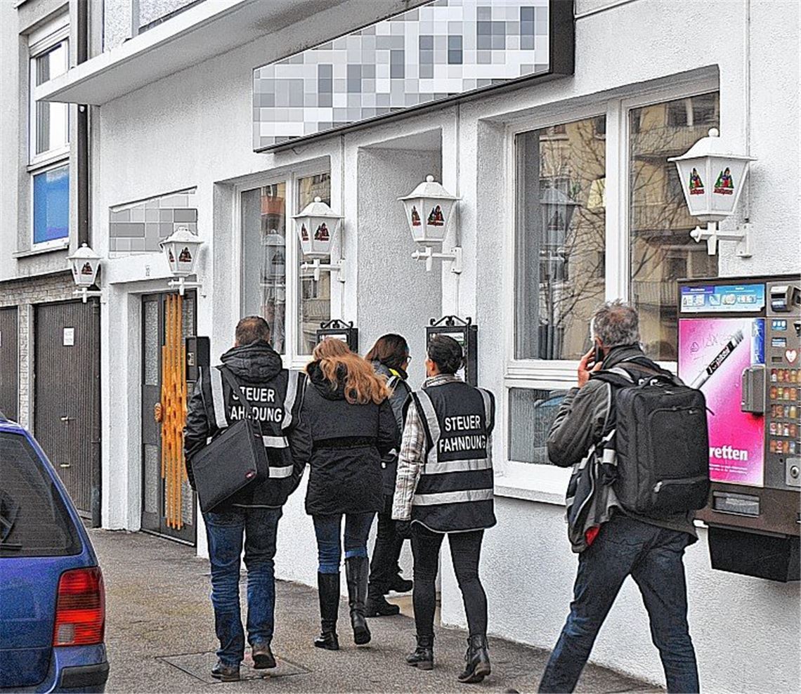 Durchsuchungsaktion der Steuerfahnder