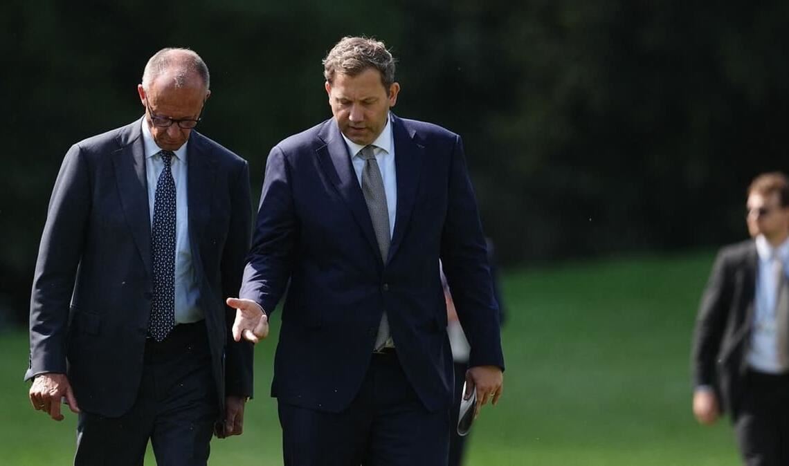 Mitgehangen, mitgefangen: Lars Klingbeil (re.) und Friedrich Merz
