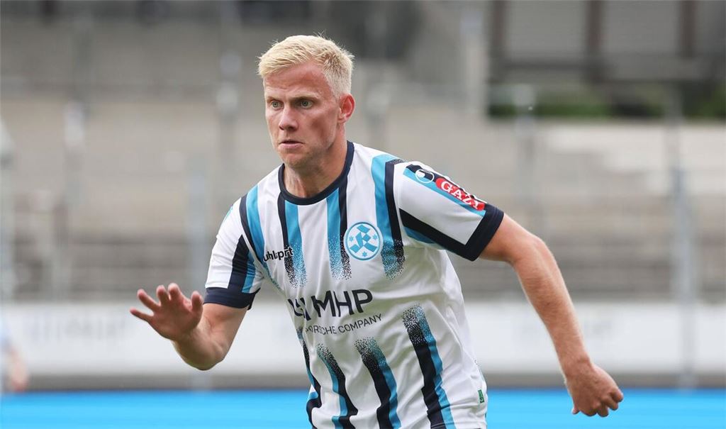 Mittelfeldspieler Per Lockl musste gegen Hoffe zwo nach 20 Minuten ausgewechselt werden.
