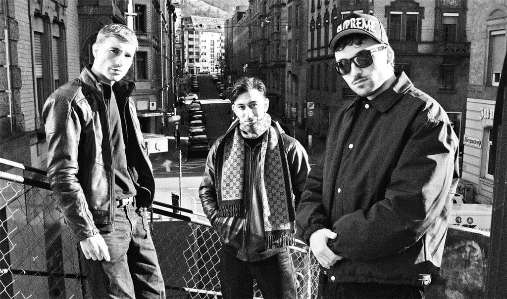 MoHunnid-Ali, CHAWE und Marcirati sind das Rap-Trio Junge Arbeiter.