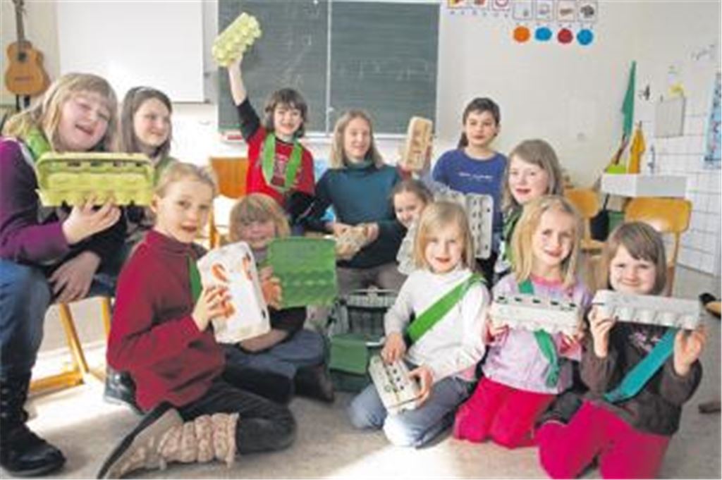 Modellversuch ist ein Erfolg: Schul- und Kindergartenkinder machen im Bildungshaus gemeinsame Erfahrungen. Foto: Hansen
