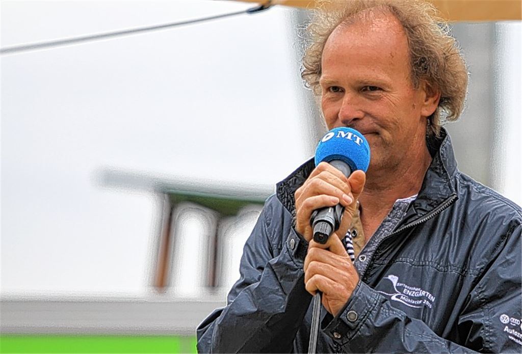 Moderator Rolf Watzal wünscht sich, dass immer genügend Teilnehmer beim Poetry Slam am Dienstagabend dabei sind.