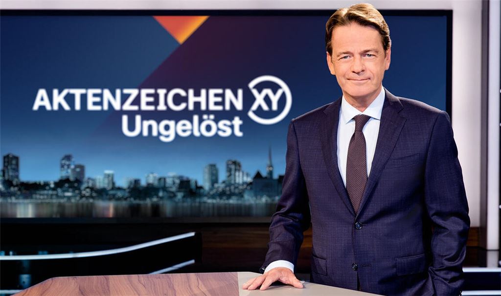 Moderator Rudi Cerne präsentiert "Aktenzeichen XY... Ungelöst".