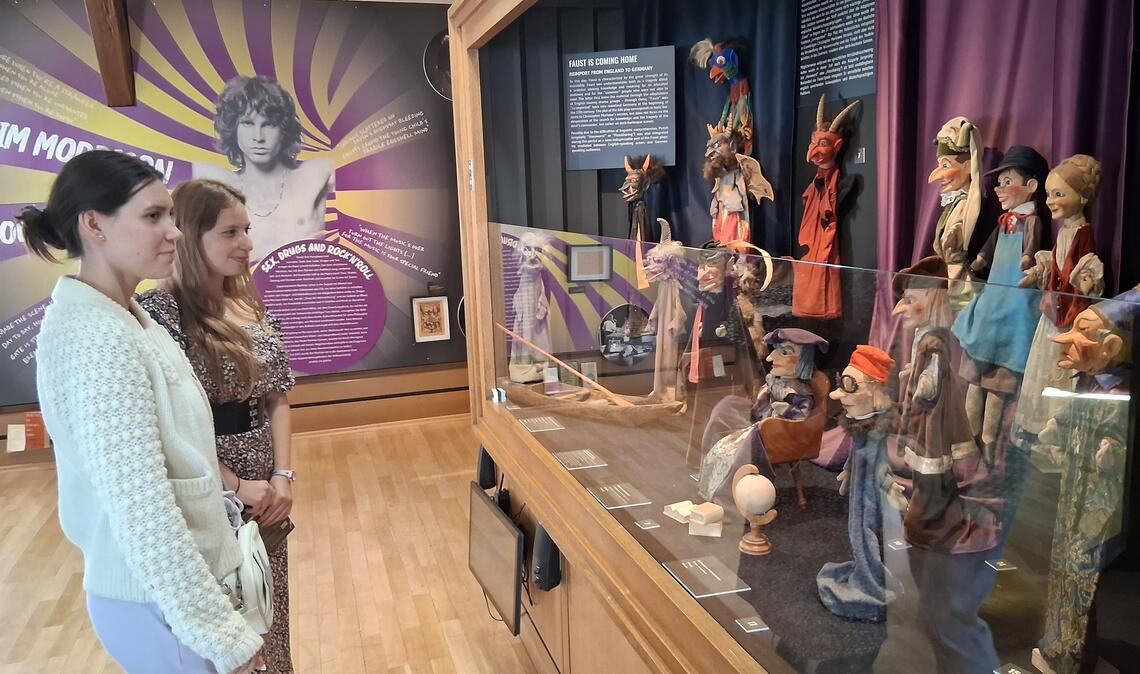 Die Kulturkrise als Katalysator Modern und traditionell: Das Angebot des Faust-Museums hat sich in den vergangenen Jahren gewandelt und zieht immer mehr auch die junge Generation an. Fotos: Schröder