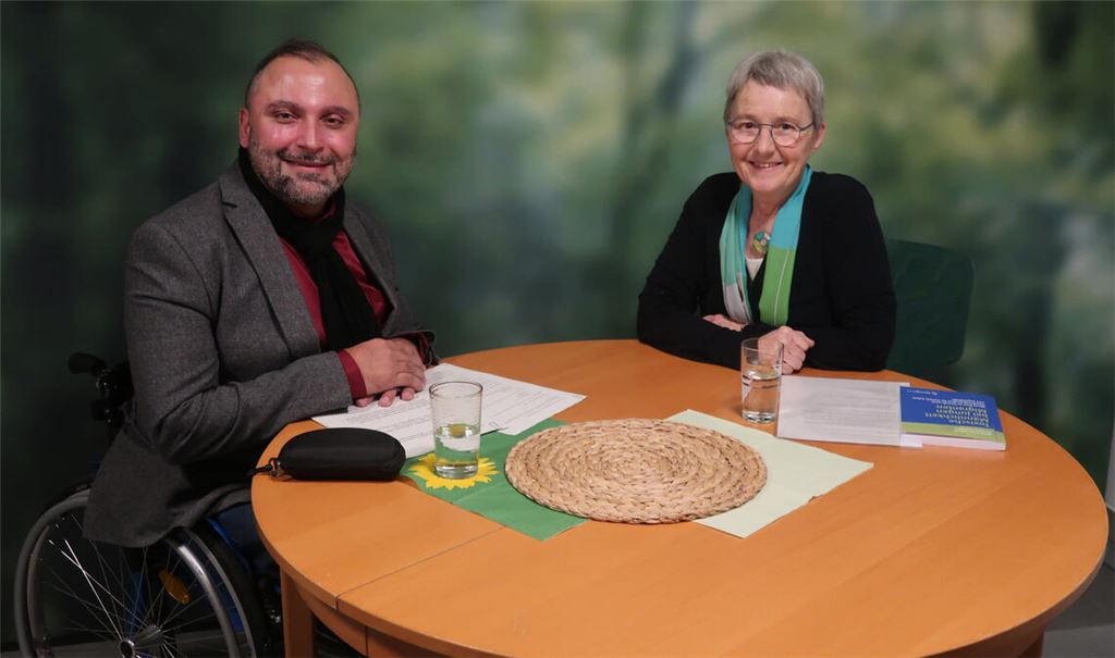 Mohamed Zakzak und Stefanie Seemann laden zur Lesung und anschließenden Diskussion rund ums Thema „Toxische Männlichkeit und die Folgen“ ein. Foto: Warzecha