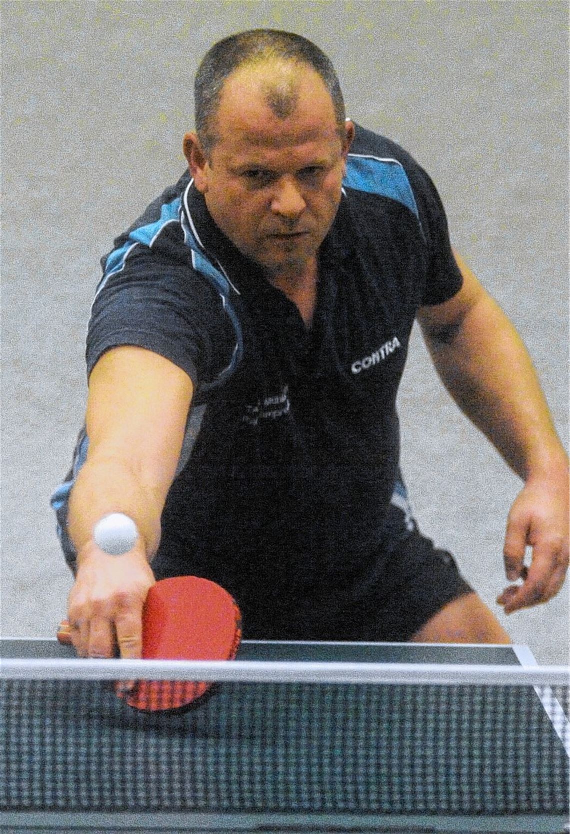 Favorit setzt sich im Stadtderby durch