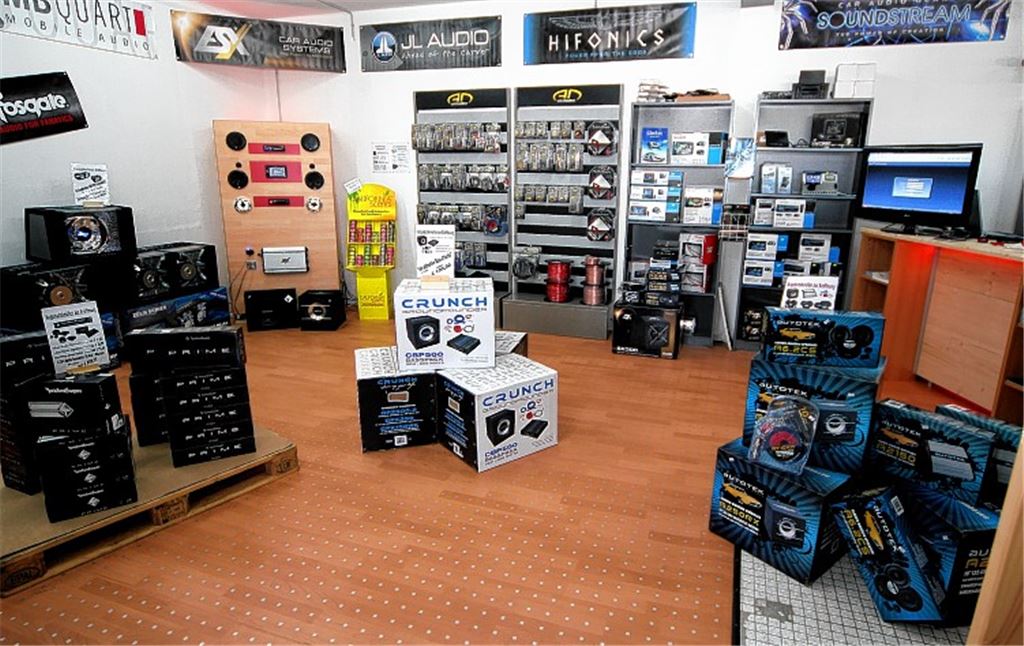 Münch-Car-Hifi hat seinen Sitz in Dürrmenz an der Herrenwaagstraße 39.Foto: Kollros