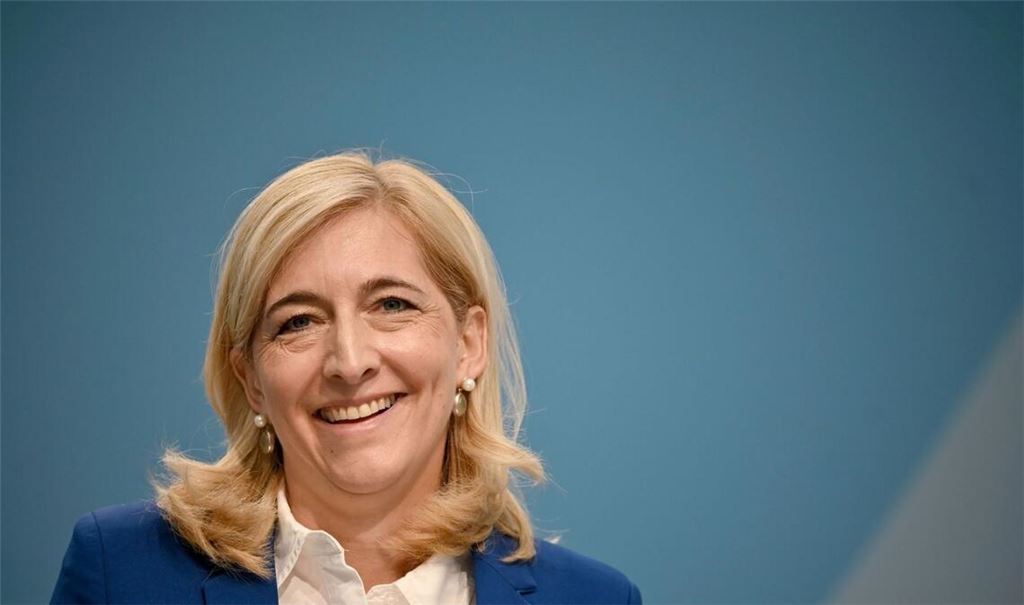 Muss Reformen schnell angehen: Bundesgesundheitsministerin Nina Warken (CDU).