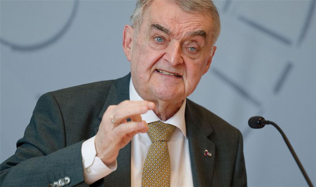 NRW-Innenminister Herbert Reul (CDU, Archivfoto)