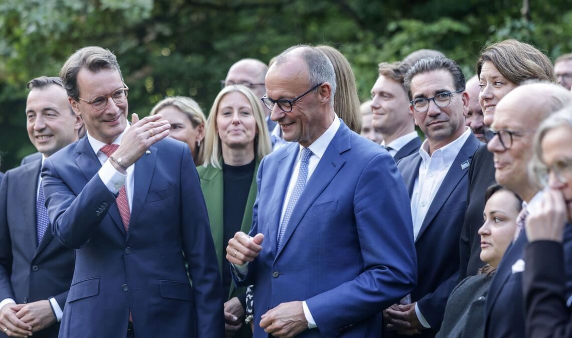 NRW-Ministerpräsident Hendrik Wüst und Bundeskanzler Friedrich Merz