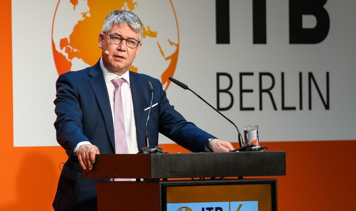 Nach Ansicht von DRV-Präsident Albin Loidl ist es zu früh für eine Vorhersage zu den Folgen für den Tourismus.