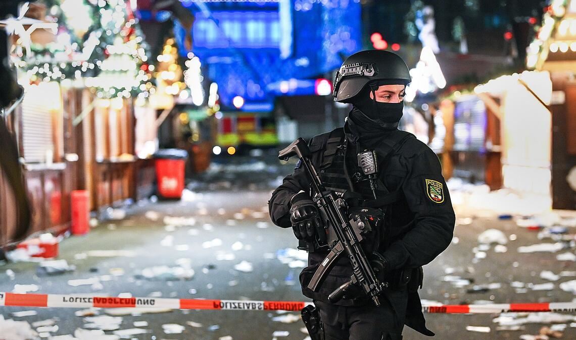 Anklage gegen Todesfahrer vom Magdeburger Weihnachtsmarkt Nach dem Anschlag auf den Magdeburger Weihnachtsmarkt im Dezember 2024 hat die Generalstaatsanwaltschaft Anklage gegen den 50-jährigen Tatverdächtigen erhoben.