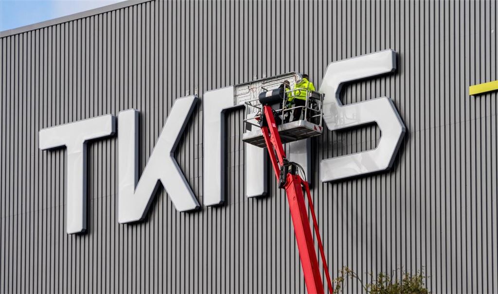 Nach dem Börsendebüt im Oktober hat die TKMS-Aktie massiv an Wert verloren. Welche Faktoren den Kurs belasten, welche Chancen es jetzt gibt und was Anleger wissen sollten.