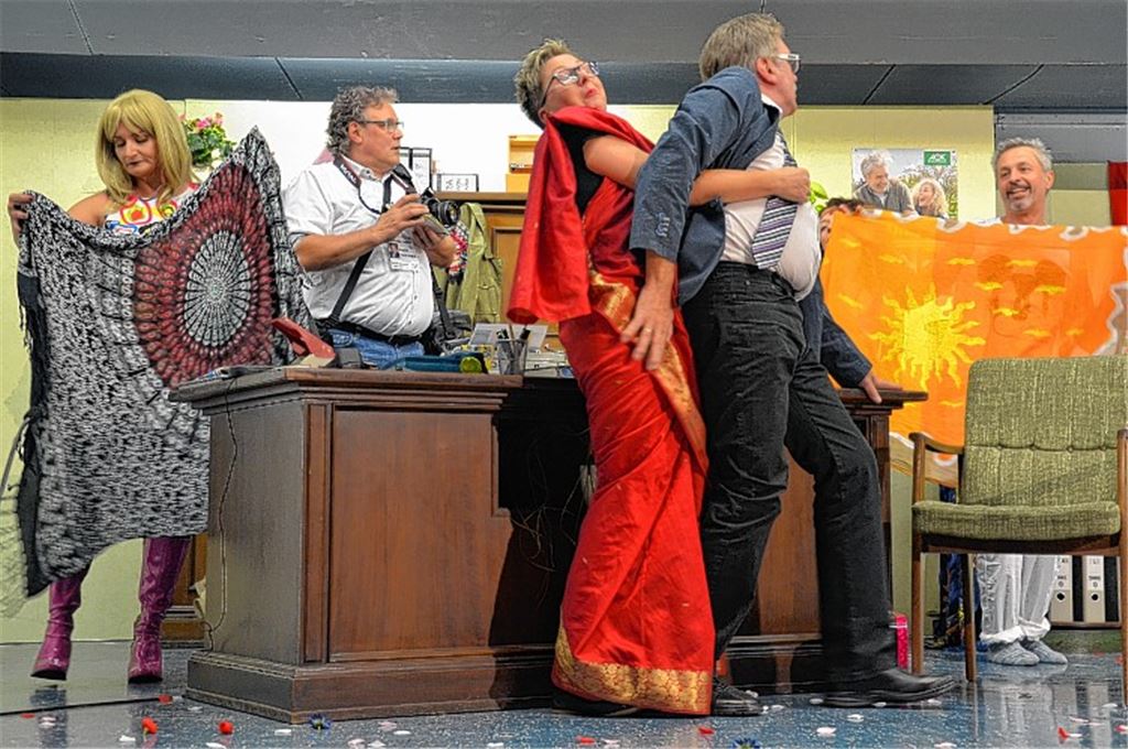 Akteure überzeugen mit unbändiger Spielfreude