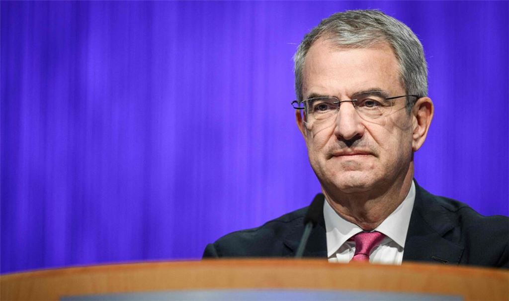 Nach dem Rauswurf des Nestlé-Konzernchefs Laurent Freixe   sind die Aktien des Unternehmens unter Druck geraten. (Archivbild)