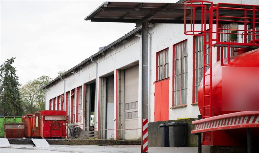 Nach dem Tod des achtjährigen Fabian hat die Polizei  das Gelände eines Entsorgungsunternehmens nördlich der Stadt Güstrow in den Blick genommen.