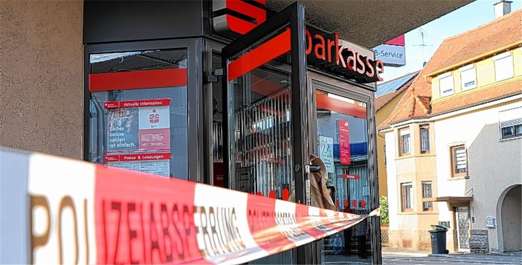 Vom Bankräuber fehlt jede Spur