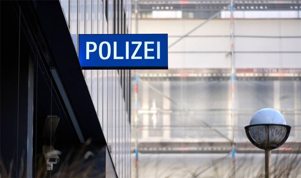 Nach dem tödlichen Autounfall des Gerabronner Bürgermeisters Christian Mauch dämpft die Polizei die Erwartungen an die Ermittlungen (Symbolfoto).