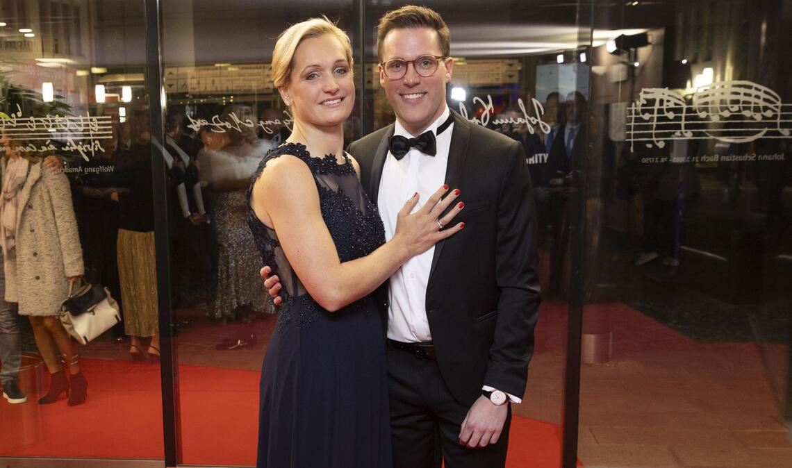 Nach dem viel kritisierten Video von CDU-Spitzenkandidat Manuel Hagel springt ihm seine Ehefrau bei (Archivbild).