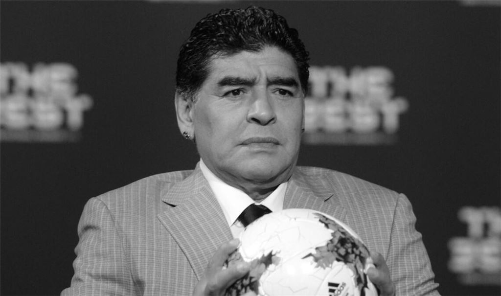 Nach der Absetzung einer Richterin hat am Dienstag in Argentinien ein neuer Prozess um den Tod von Diego Maradona begonnen (Archivfoto).