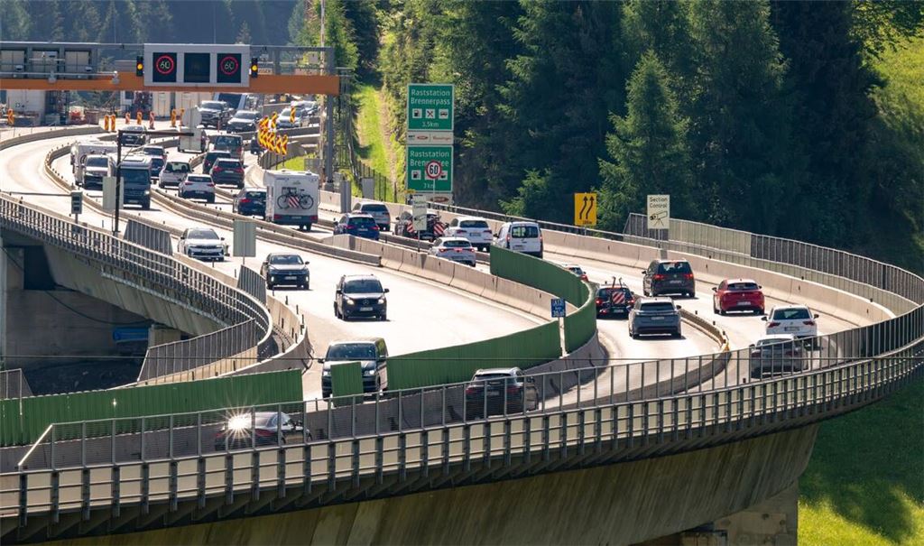 Nach der Aufhebung der Brenner-Sperre herrschte zeitweise reger Verkehr.