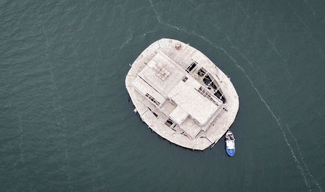 Nach der Wende geriet die Insel nach und nach in Verfall.