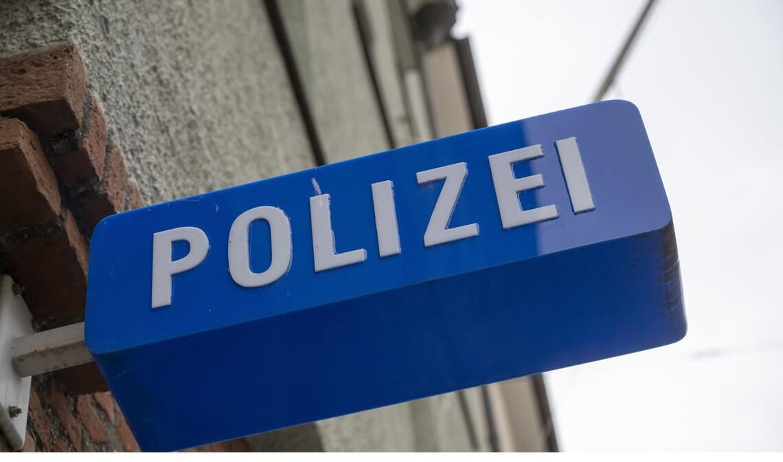 Nach einer dreitägigen Suche ist ein 85 Jahre alter Vermisster in Konstanz tot aufgefunden worden. (Symbolbild)