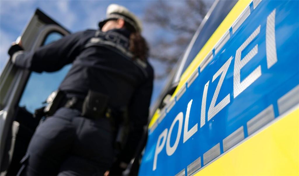 Nach monatelangen Ermittlungen nahm die Polizei vergangene Woche vier Männer fest (Symbolbild).