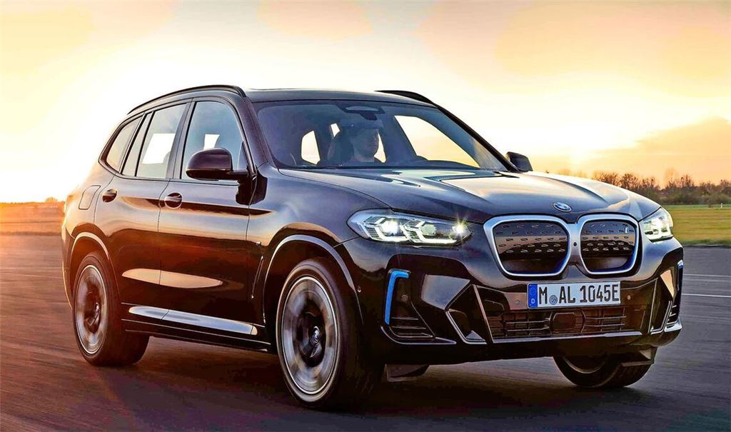 Nach vier Jahren Vorgeplänkel startet BMW die sogenannte Neue Klasse. (Symbolbild)