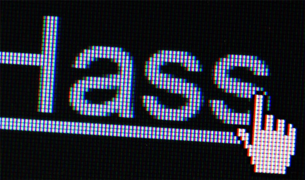 Nachdem sie den Tod ihres Babys öffentlich gemacht hatten, begegnete dem Pärchen eine Welle des Hasses, berichtet Influencerin Lisa-Marie Straube. (Symbolbild)