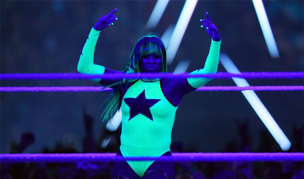Naomi trifft in Paris im Ring auf Stephanie Vaquer